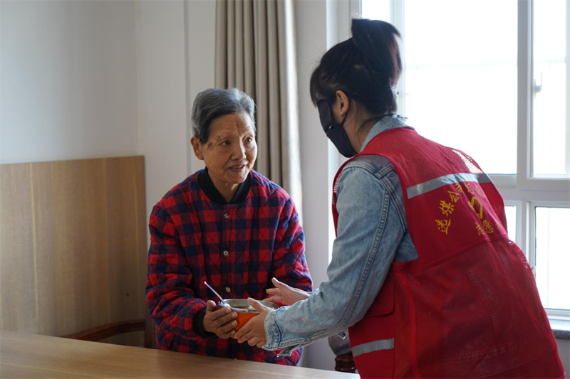 選煤公司黨總支開展“弘揚雷鋒精神 踐行初心使命”志愿服務(wù)主題黨日活動3.png