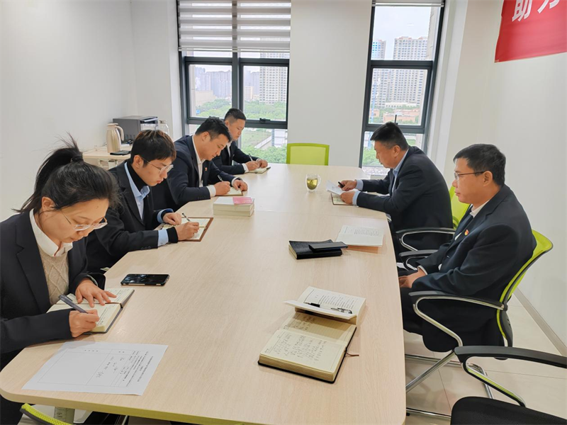 （三）公司所屬各單位迅速傳達(dá)學(xué)習(xí)新型能源公司主題教育動員會精神
