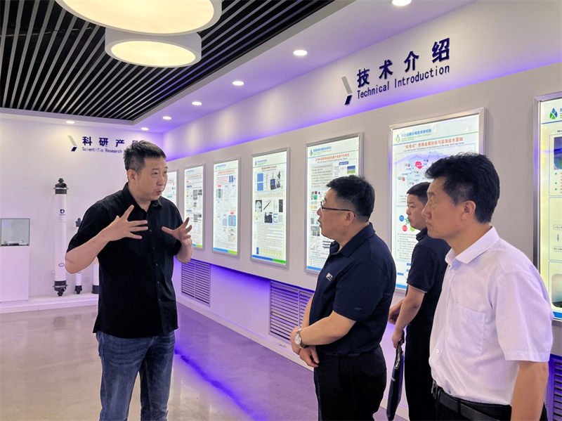 徐國強帶隊赴西安建筑科技大學陜西省膜分離研究院考察調研2.png