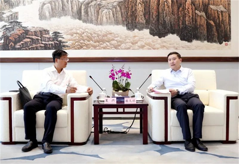 張文琪會見河南省發(fā)展改革委和信陽市政府領(lǐng)導一行2.jpg