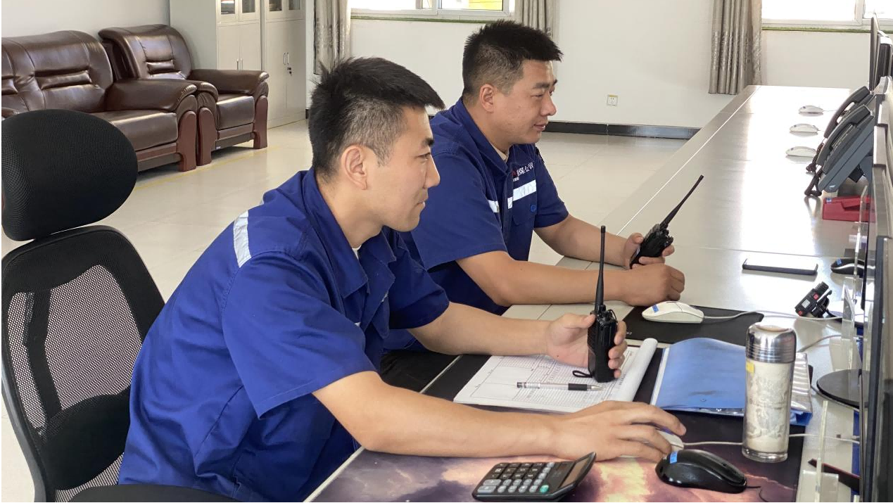 孫二軍 詩歌——《你要寫新能，就不能只寫......》
